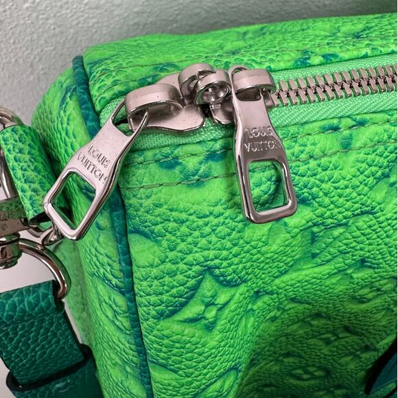 NWOT LV Keepall Bandouliere 50 Taurillon Virgil Abloh 2022 - Picture 4 of 16